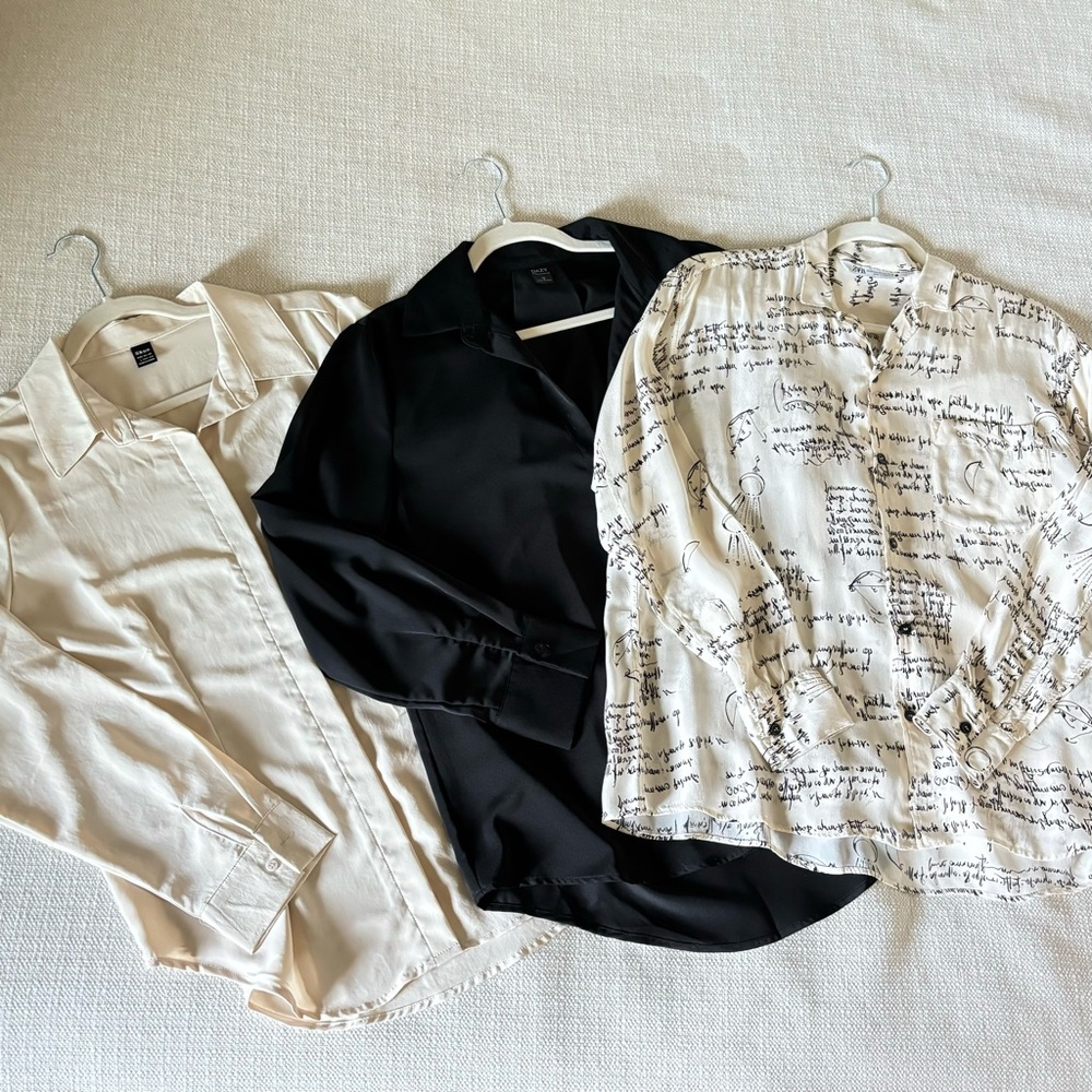 THREE BUTTONDOWN DRESS SHIRTS M/L 40” chest